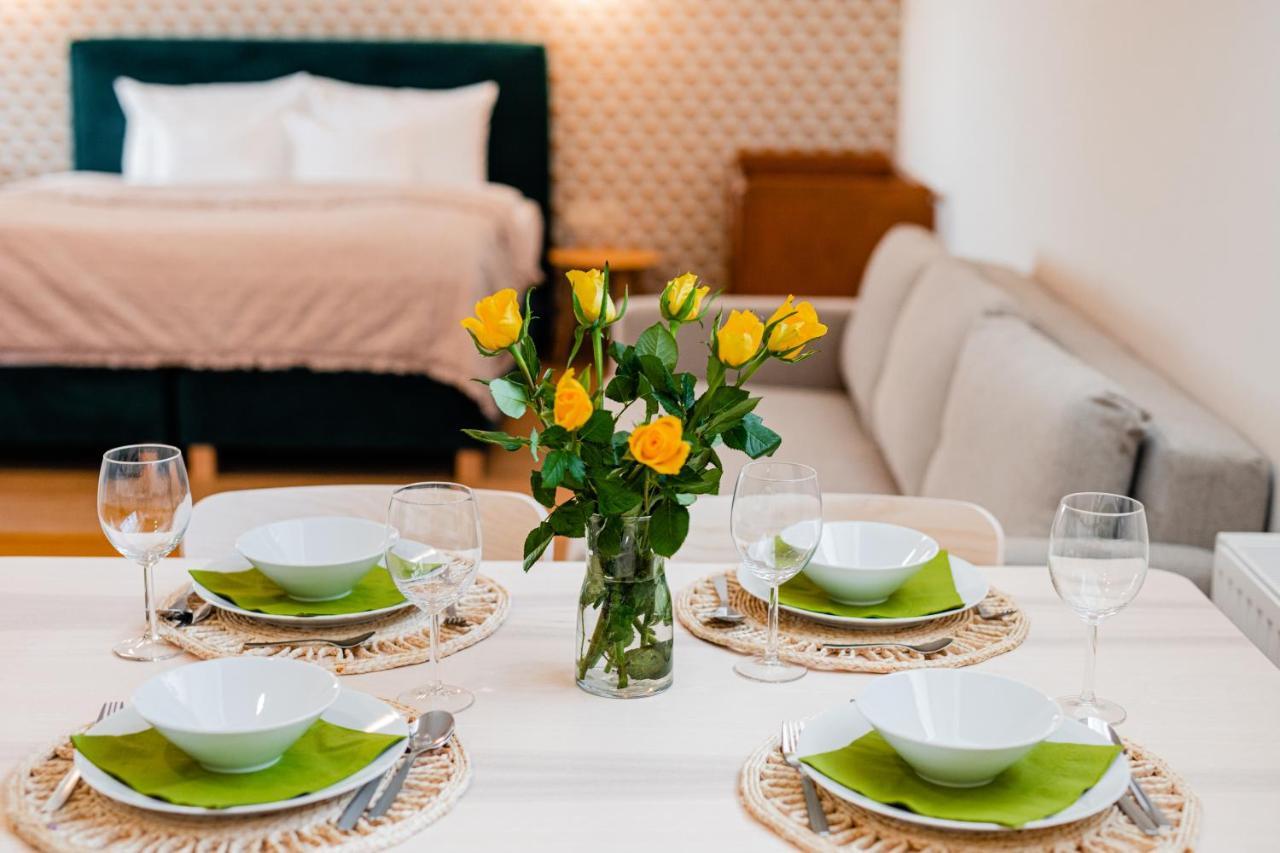 H11 Rooms Esztergom Eksteriør billede