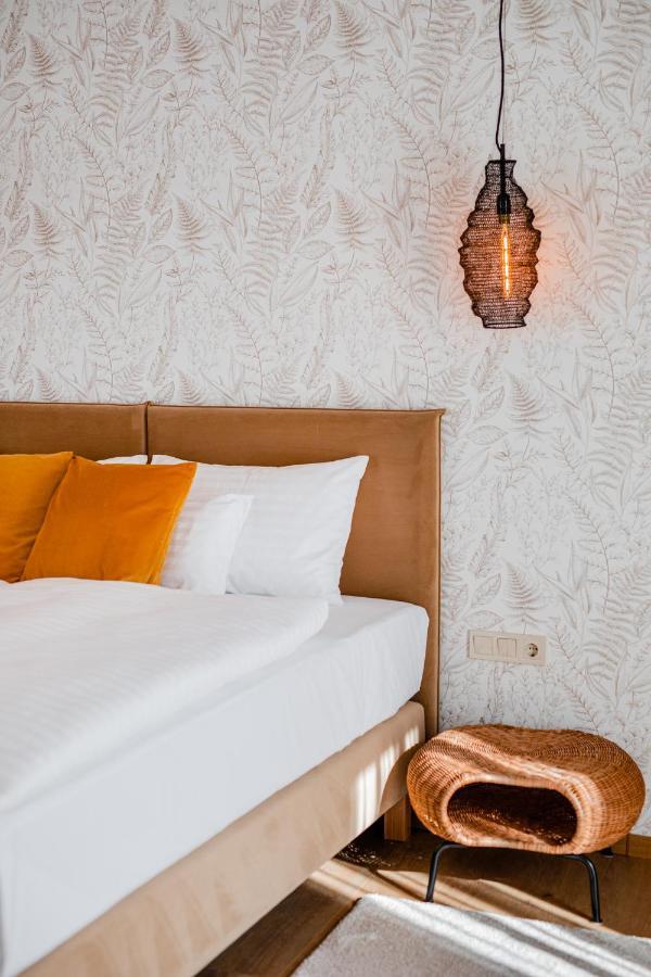 H11 Rooms Esztergom Eksteriør billede