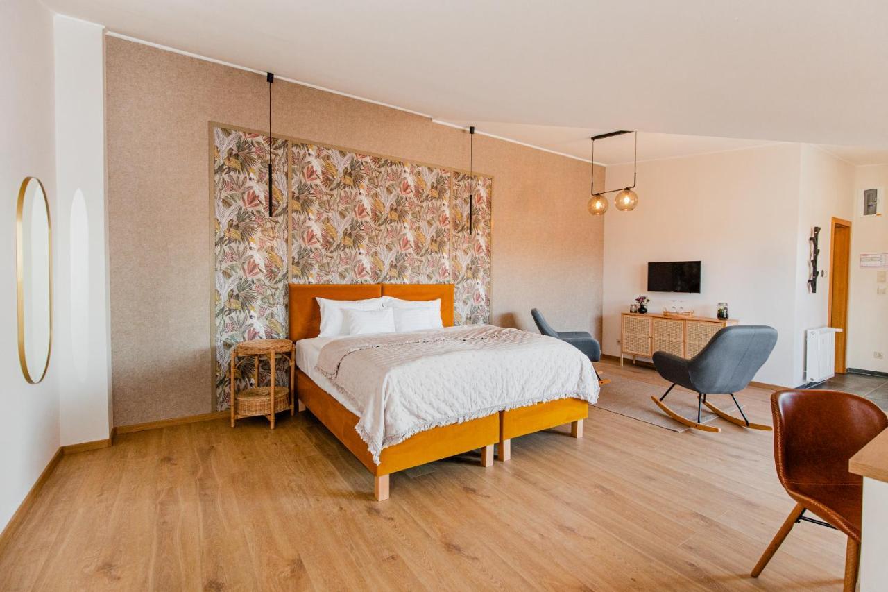 H11 Rooms Esztergom Eksteriør billede